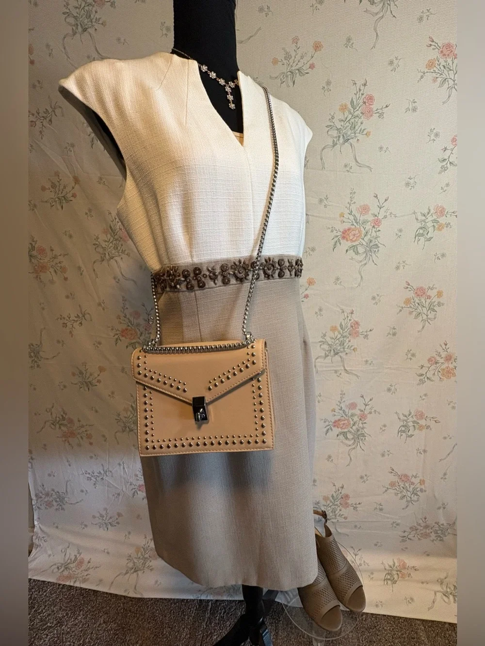 Multiples tahari suze